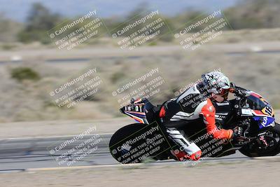 media/Jan-15-2026-Racers Edge (Thu) [[dfebeb70ab]]/2-A Group/Session 3 (Turn 15 Inside Pans)/